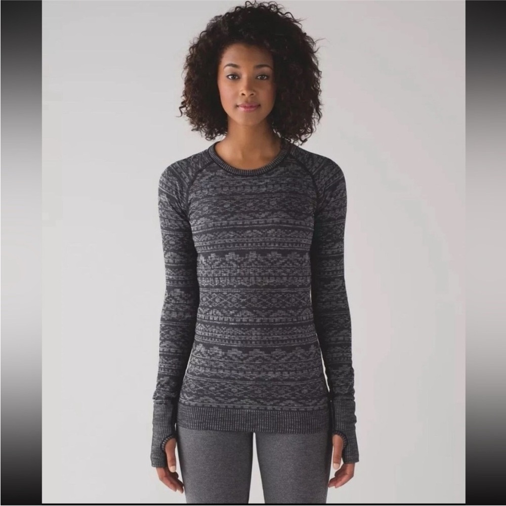Lululemon Rest less Pullover
Heathered Black